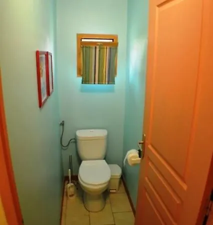 בית נופש Mirabel #3, Maisonette, Terrace And Pool Access